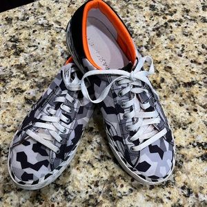 Creative Creation canvas sneakers
